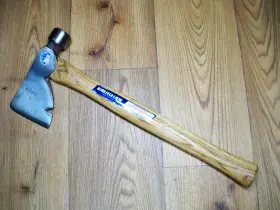 Vaughan 051218204209 Rigbuilders 28oz Professional Construction Hatchet 3-1/2 Inch