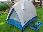 Vtg Rei Hut 2 Person Teal Camping Tent W/ Corded Poles, Footprint, And Fly Used. Price: $128.00.